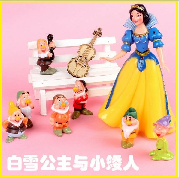 14cm Snow White and the Seven Dwarfs Figurine Set / Cake Topper (8 in 1)