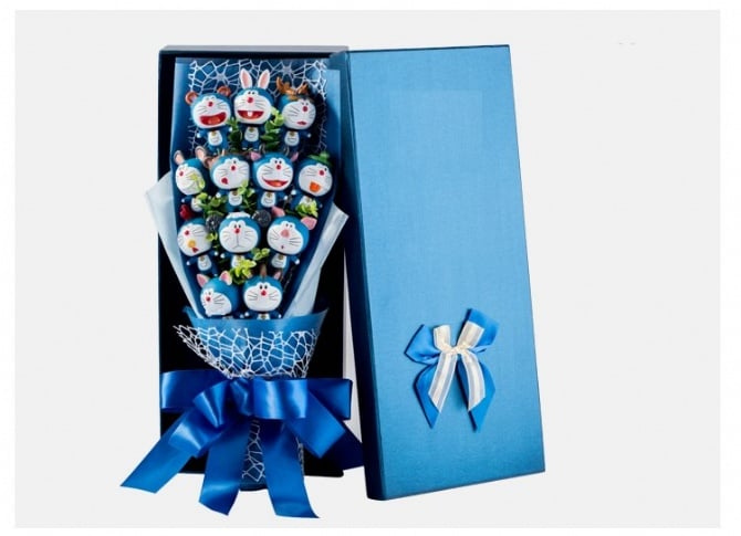 12pcs  Doraemon bouquet with gift box and card