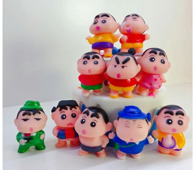 10 in 1 plastic Shin Chan green cloth Figurine Set Cake Topper