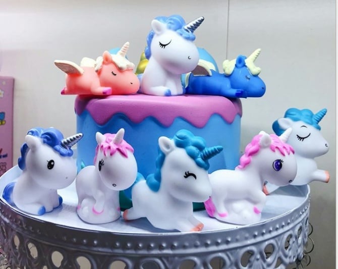 8 in 1 silicon unicorn Figurine Set Cake Topper