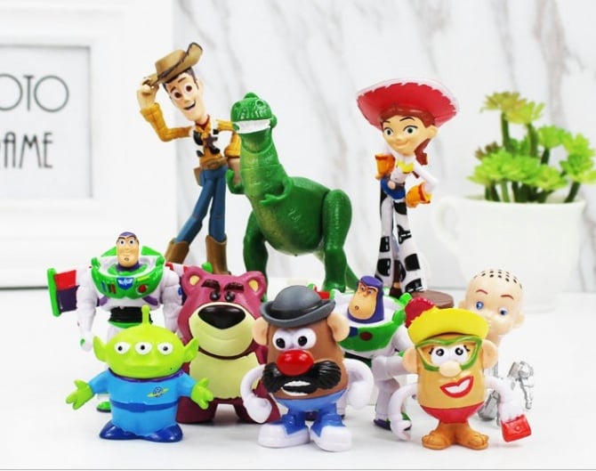 10 in 1 toy story Cake Topper / Figure set
