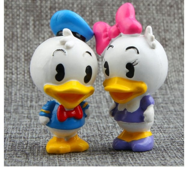 2  IN 1 Q version Donald Duck Figurine Set / Cake Topper