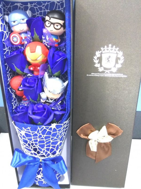 5pcs marvell WITH 7pc soap flower and gift box