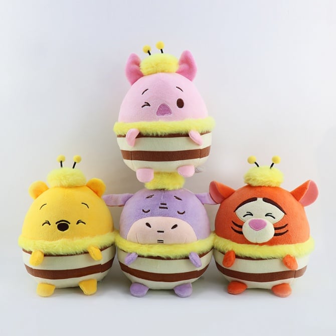 4 in 1 TSUM TSUM winnie the pooh with bee design