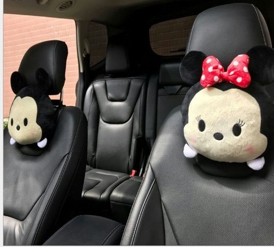micky and minnie car neck pillow