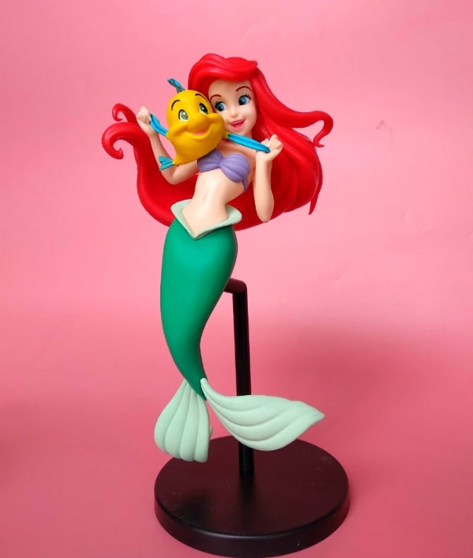 New stand Mermaid Princess  with gift box Figurine / Cake Topper