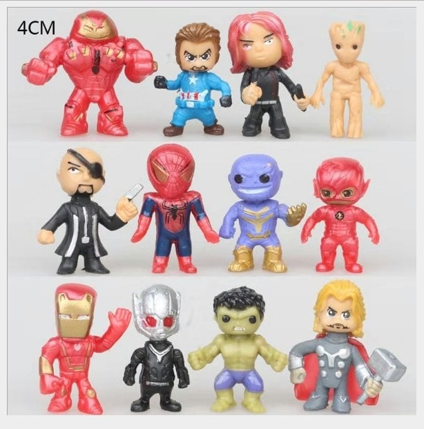 12 in 1 Mini D1 Figurine set / cake Topper for Marvel's The Avengers BATMAN