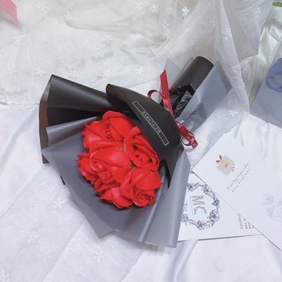 7pcs Soap Flowers for Birthday Anniversary Valentines mother's father's day free present card