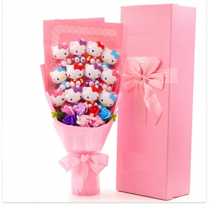12pcs hello kitty WITH 6pc soap flower and gift box