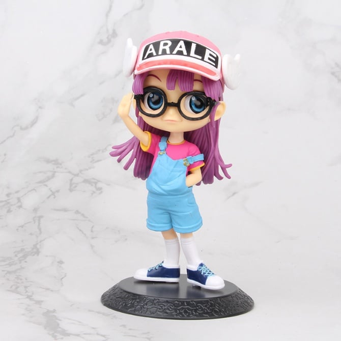 Arale princess  Figurine / Cake Topper