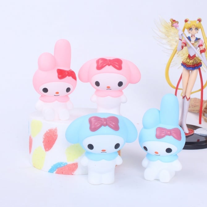 Melody cake topper / Figurine