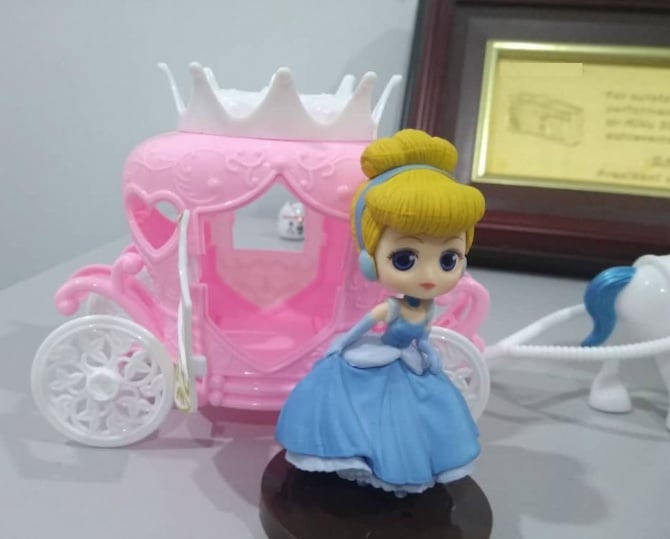 Princess carriage Cake Topper