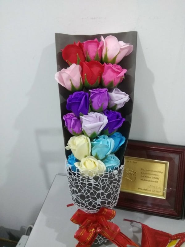18pcs soap flower with gift box mix