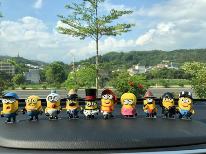10 in 1 Minion Figurine Set / Cake Topper