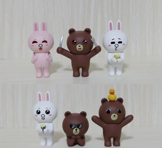 6 in 1 eating line toy , Brown bear and rabbit Ni figure / cake topper