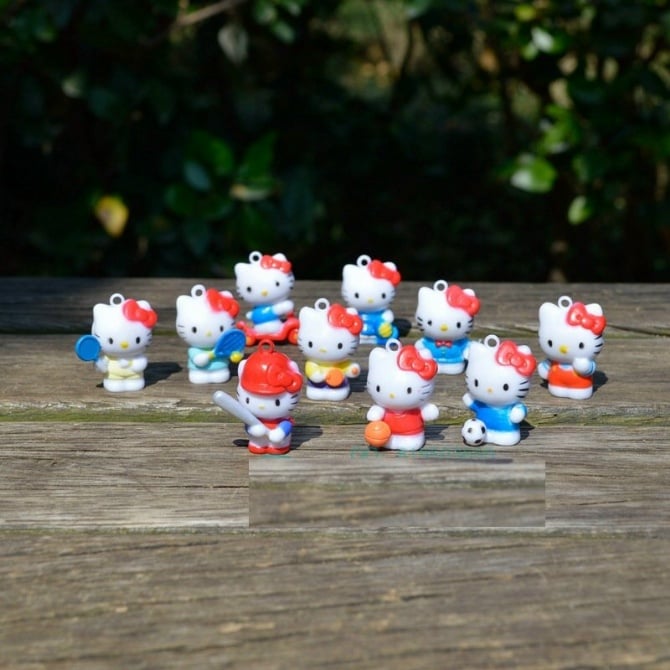 10 in 1 hello kitty cute collection / Cake topper