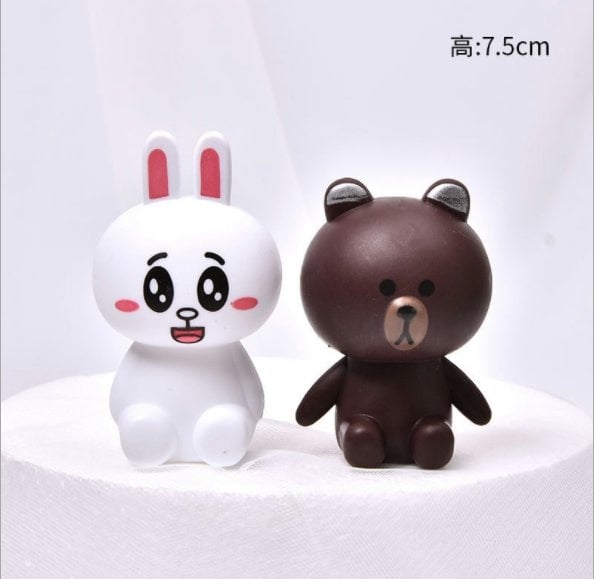2 in 1  Brown bear cake topper figure
