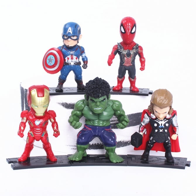 5 in 1 Figurine set / cake Topper for Q version Marvel's The Avengers BATMAN SPIDERMAN