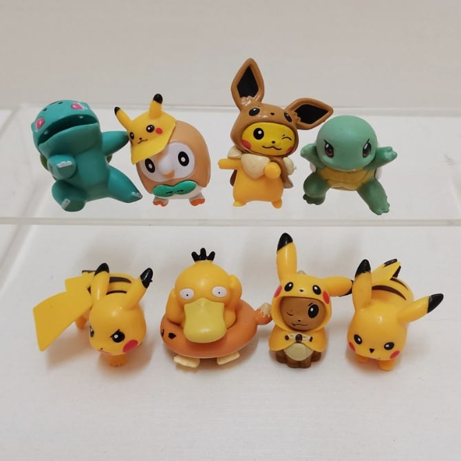 8 IN 1 Pokemon Figurine set / cake Topper
