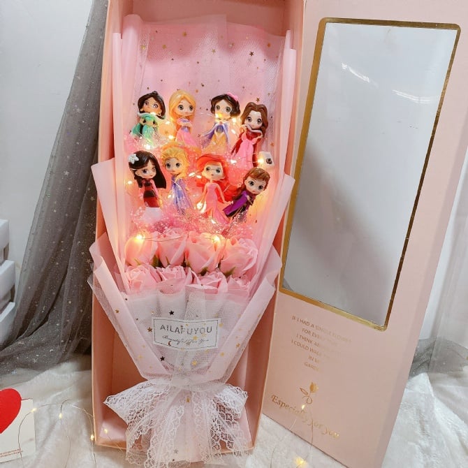8pcs princess 8pcs soap flower bouquet with gift box