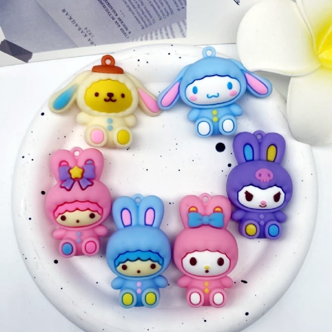 6 in 1 Sanrio cake topper  figure