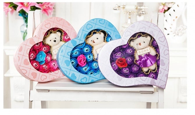 24pcs LOVE Flowers with teddy Bear Gift Box / Soap Flowers Gift / Love Present for Birthday Anniversary Valentines mother's father's day present card