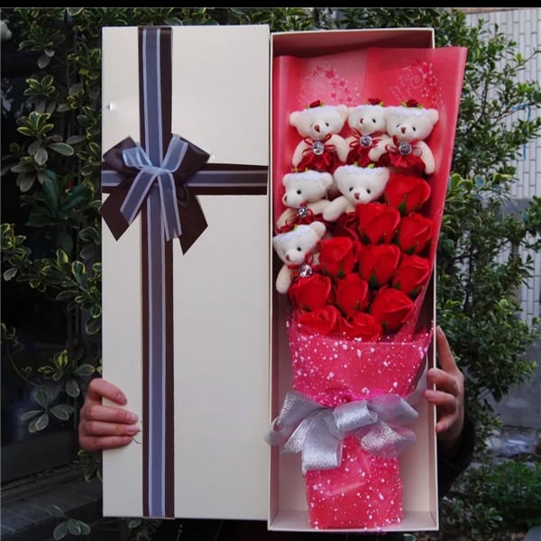 6pcs teddy bear 11pcs Soap Flowers with gift box / Bouquet flower