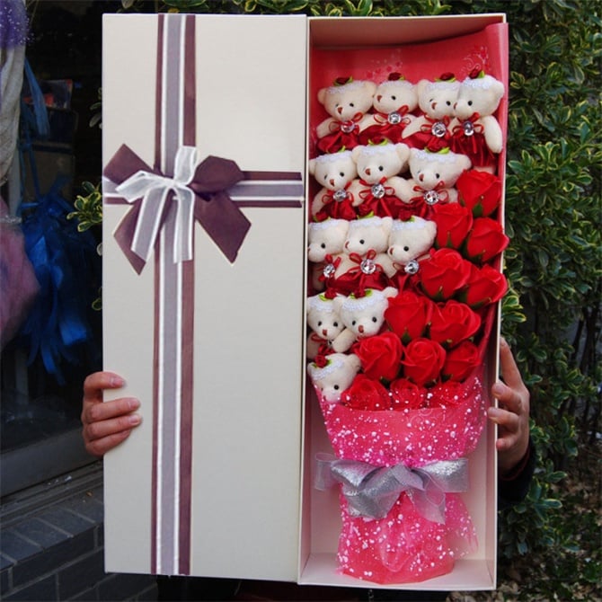 13pcs teddy bear 14pcs Soap Flowers with gift box / Bouquet flower