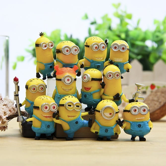 Minion Figurine Set / Cake Topper (12 in 1)