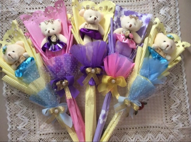 bear Bouquet with or without flower or boxes