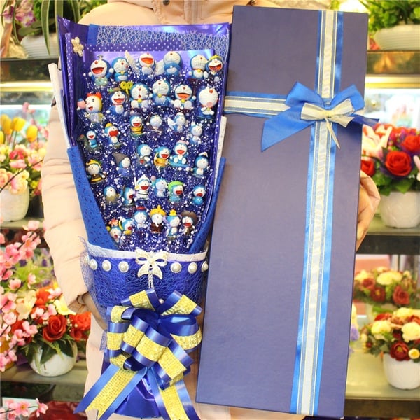 36pcs Doraemon with gift box /cartoon bouquet free present card
