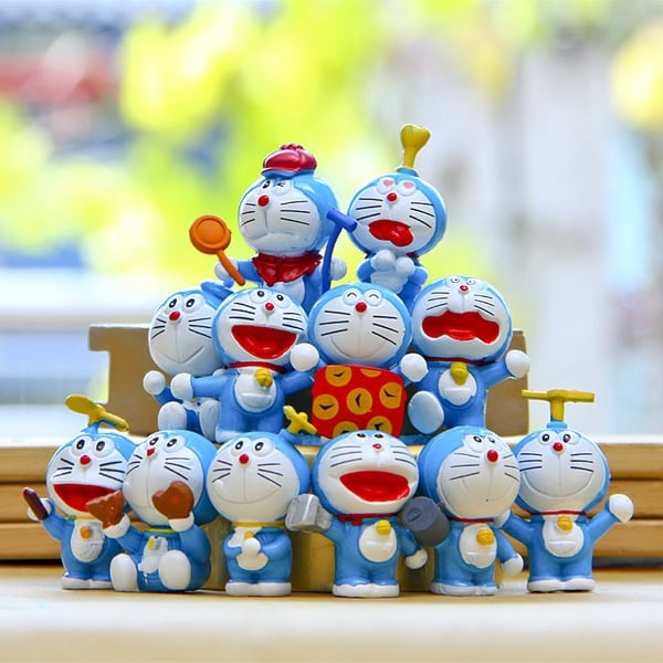 Doraemon 12pcs/set collection + free doraemon sticker