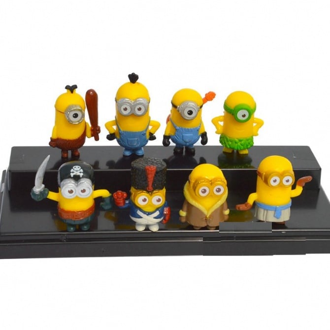 Minion Figurine Set / Cake Topper (8in 1)