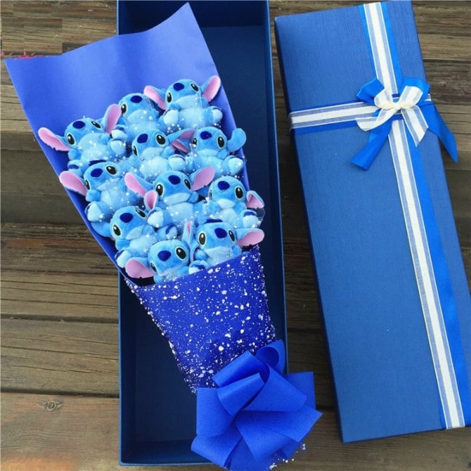 11pcs 7-8cm stitch bouquet with gift box