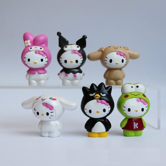 6 in 1 change face hello kitty 2 Cake Figurine Topper