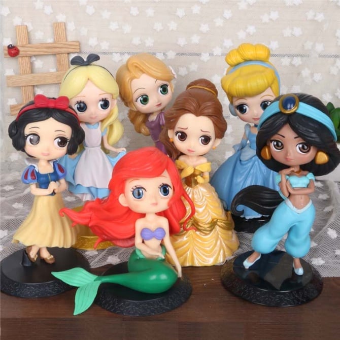 Princess and The Beast Princess Belle frozen Figurine / Cake Topper  -black