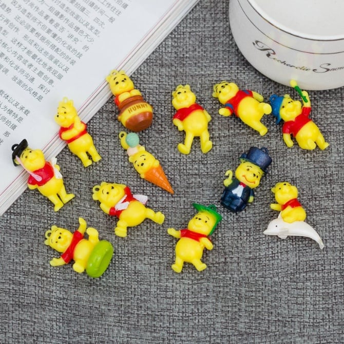 winnie the pooh Figurine Set / Cake Topper (12 in 1)