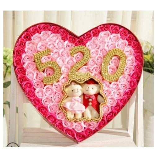 92pcs -520 Soap Flowers Gift / Love Present for Birthday Anniversary Valentines -pink