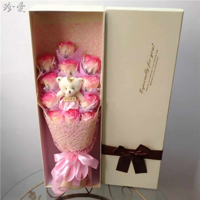 New design spared 11pcs with 1 bear soap flower