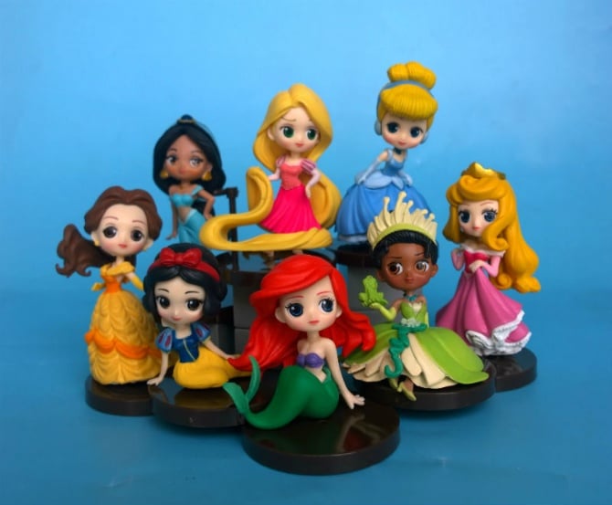 8 IN 1 disney Princess Figurine / Cake Topper