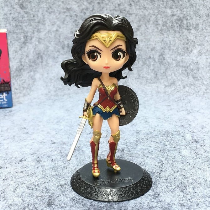 Wonder Woman Figurine Cake Topper