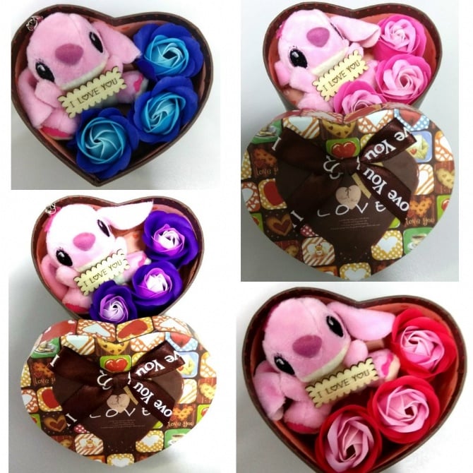 3pcs Soap Flower with pink stitch and love Gift box