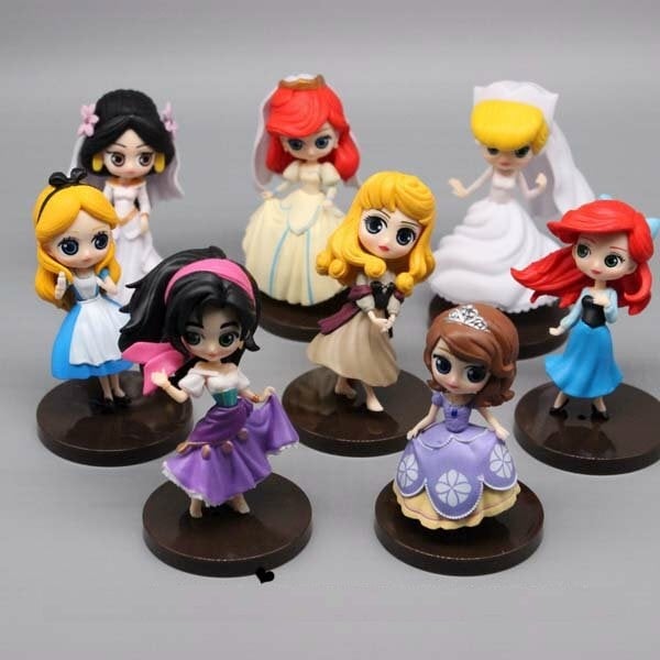 8 IN 1 disney Princess Figurine / Cake Topper D2